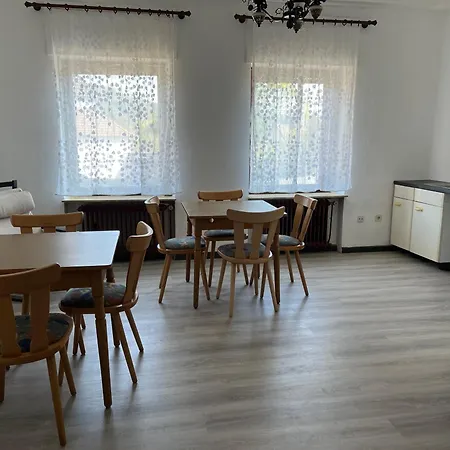 Haus 3*