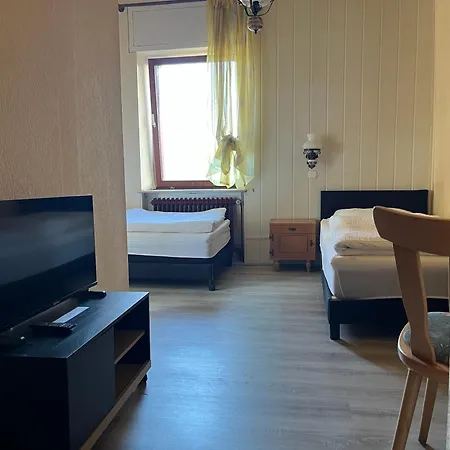Haus 3*