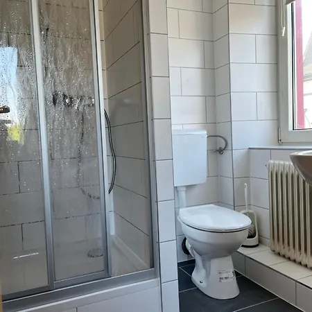 Haus ゲストハウス 3*